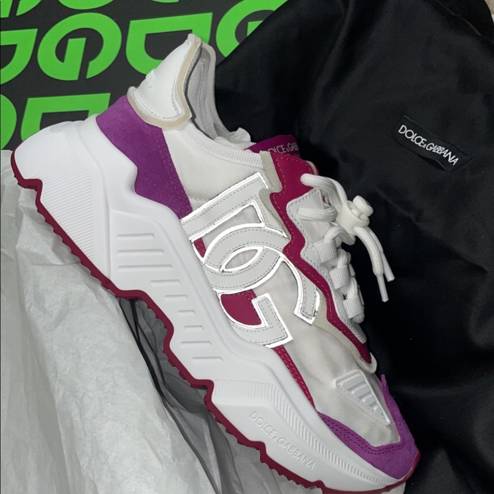 BRAND NEW DOLCE & GABANA DAYMASTER SNEAKERS